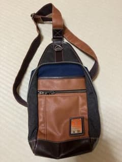 VOLUTTA（ヴォルッタ）アレグロボディバッグ