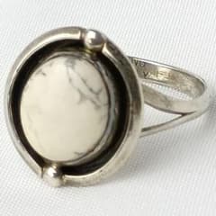 希少 ナバホ族 リング STERLING T.BENALLY 白石 逸品 希少 ナバホ族 リング STERLING T.BENALLY 白石 逸品 - メルカリ