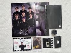 【即購入OK★】BTS ARMY.ZIP 公式グッズセットのサムネイル