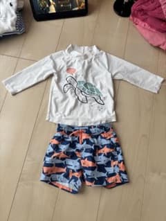babyGap ラッシュガード 水着 12-18ヶ月のサムネイル
