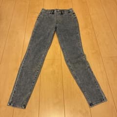 UNIQLO スキニーデニム ケミカルウォッシュ Mのサムネイル