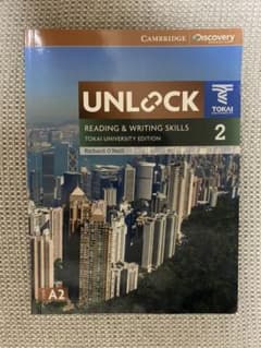 UNLOCK 2 READING&WRITING SKILLSのサムネイル