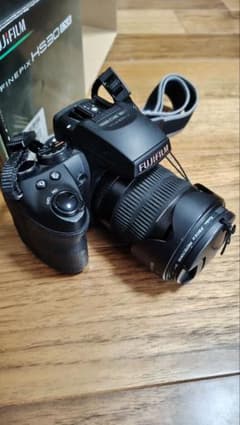 FUJIFILM FinePix HS30EXR 本体 デジタル一眼レフ - メルカリ