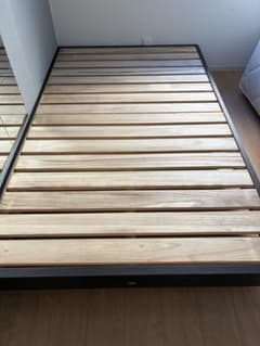 シモンズ製ベッドフレーム × フランスベッド製マットレス セミダブル 中古 シモンズ製ベッドフレーム × フランスベッド製マットレス セミダブル