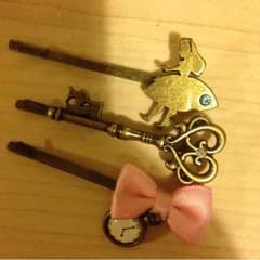 未使用！東京ディズニーリゾートのヘアピンのサムネイル