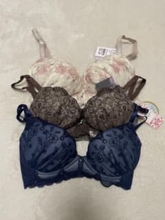 チュチュアンナブラジャー3点セットのサムネイル