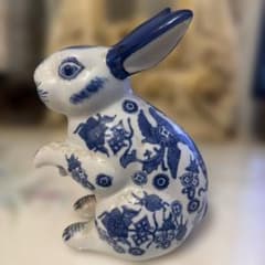 うさぎ 陶器 置物 ブルー＆ホワイトのサムネイル