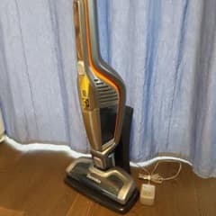 みうさま専用☆エレクトロラックス ハンディークリーナー 掃除機のサムネイル