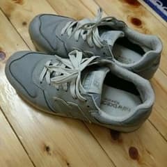 New balance スニーカーのサムネイル
