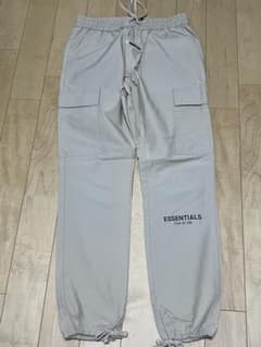 ESSENTIALS カーゴパンツ S グレーのサムネイル