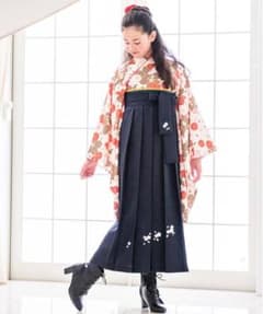 s.k様専用。キャサリンコテージ袴セットのサムネイル