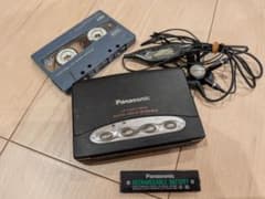 ジャンク品】Panasonic ポータブルカセットプレーヤー RQ-S75 - メルカリ