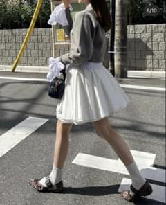 ミッフィー様専用　Bibiy BLAIR FLARE SKIRTのサムネイル