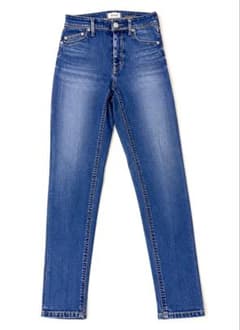YANUK ヤヌーク Highwaist Patricia デニム　サイズ23のサムネイル