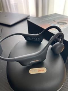 music cam 骨伝導イヤホン 充電ケース付き - メルカリ