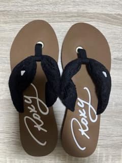 【新品】ビーチサンダル❤︎ROXYのサムネイル