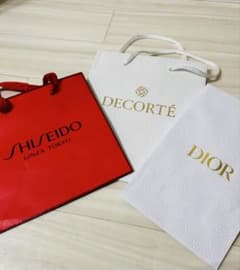 DECORTE & DIOR & SHISEIDO の紙袋 【ペット・喫煙なし】のサムネイル