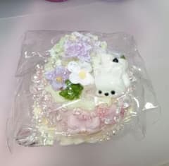 【jammyjem購入品】お花×うさぎさんホイップデコスクイーズのサムネイル