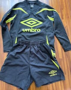 umbro アンブロ ウェア上下セット ブラック×ライム130のサムネイル