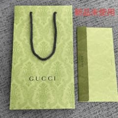 GUCCI グッチ　ショップ袋　ショッパーのサムネイル