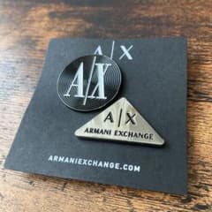 ARMANI EXCHANGE ピンバッジのサムネイル