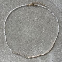 ハンドメイド　淡水パール　ビーズ　ネックレス ゴールド　アクセサリーのサムネイル
