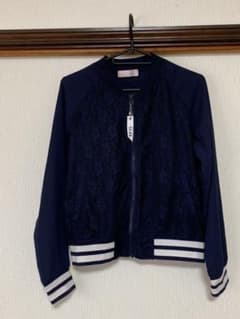 【美品】ジャケット150 上着のサムネイル