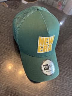 NEW ERA トラッカーキャップ グリーンのサムネイル
