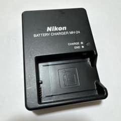 Nikon バッテリーチャージャー MH-24のサムネイル