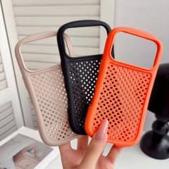 iPhone 17 Pro Max ケース 用 放熱 通気孔TPU ケースのサムネイル