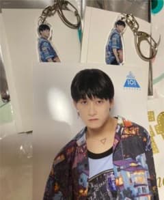 福田翔也 アクリルキーホルダー 生写真のサムネイル