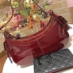 銀座カネマツ  上品なエナメルバッグ  週末お値下げのサムネイル