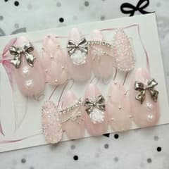 No.16【現品】ネイルチップ ピクシー キルティング リボン ワンホン 量産型のサムネイル