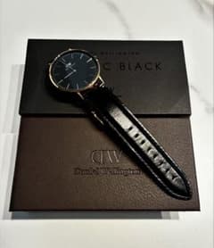 Daniel Wellington 時計（電池切れ）クラシック 40mm レザーのサムネイル