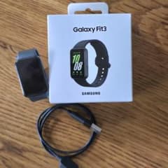 使用頻度少】Samsung Galaxy Fit3 本体 箱・充電ケーブル付き - メルカリ