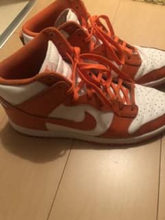 ナイキ NIKE ダンクハイ　オレンジのサムネイル