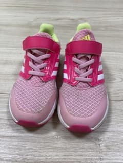 adidas アディダス　19センチ　スニーカー　女の子のサムネイル