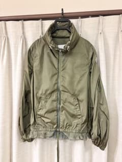 美品 MONCLER SANA ナイロンジャケット ブルゾン モンクレール - メルカリ