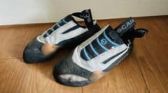 SCARPA クライミングシューズ グレー/ブラック