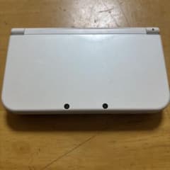 【良品】New Nintendo 3DS LL ホワイトのサムネイル