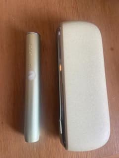 限定品　アイコス iQOS イルマ　ブライト ILUMA   本体のサムネイル