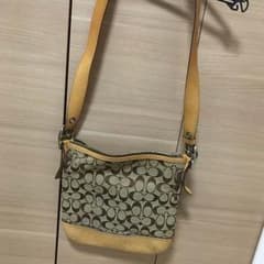 コーチ ショルダーバッグのサムネイル