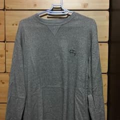 stussy トレーナーのサムネイル