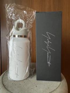 新品】ヨウジヤマモトREVOMAX ノベルティ 水筒 非売品 - メルカリ