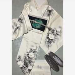 ゆめ様おまとめ購入☆ 美品♡ 白×黒 モノトーンのかっこいい水墨画の花