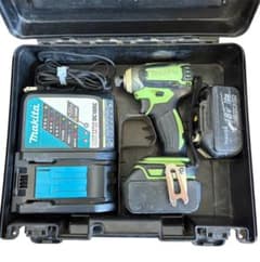 Makita TD147D 18V インパクト バッテリー2個 充電器付 即使用のサムネイル