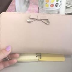ジルスチュアート 長財布のサムネイル
