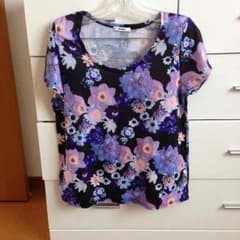 ムルーア   Tシャツのサムネイル