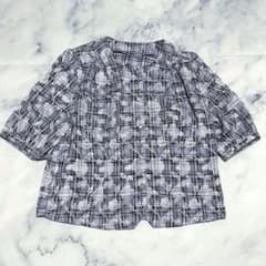 【高級・日本製】極美品 オパール加工 膨れバラ柄 チェックブラウス シアー 紫系のサムネイル