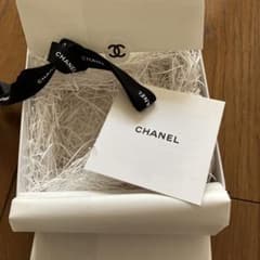 CHANEL♡空箱♡ギフトボックス♡リボン付き - メルカリ